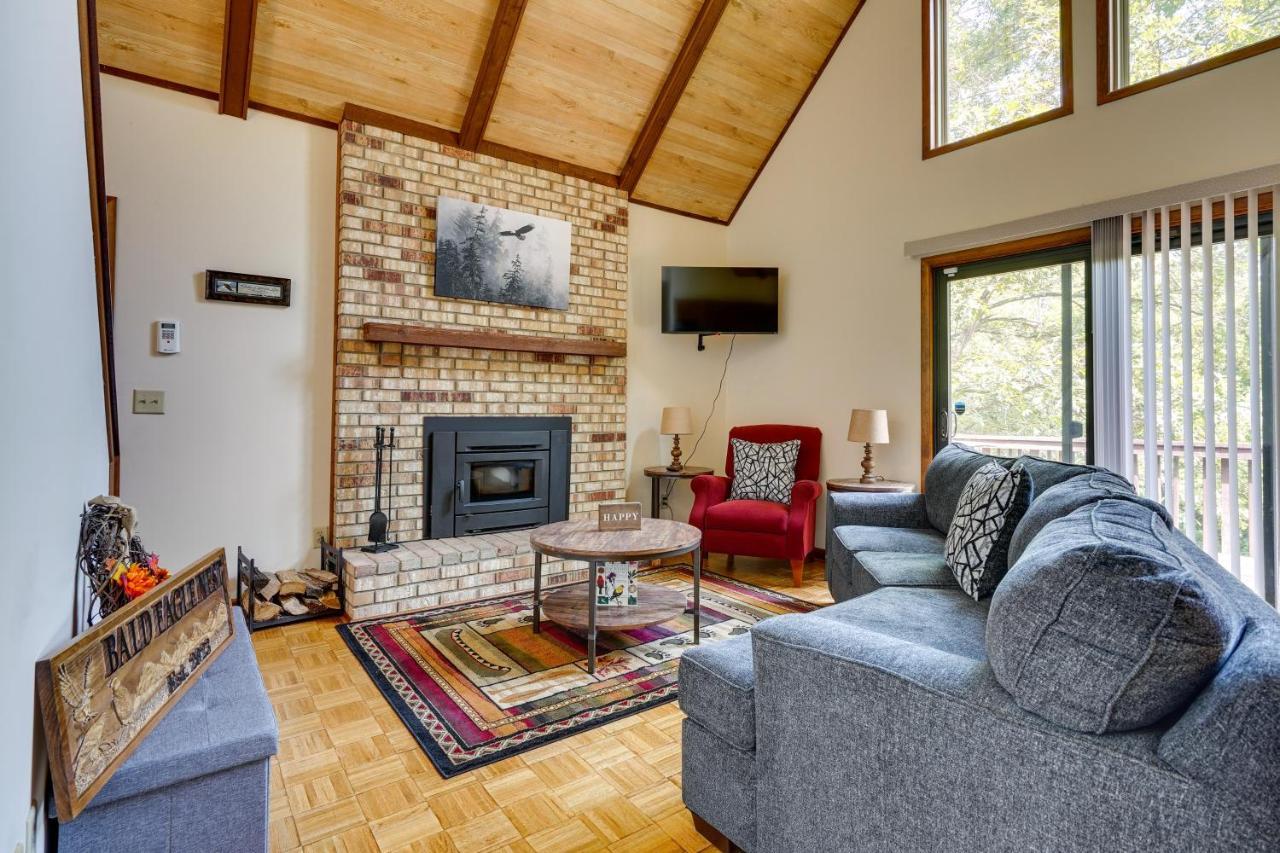 Howard Cabin Rental About 3 Mi To Apple Valley Lake! Mount Vernon Bagian luar foto