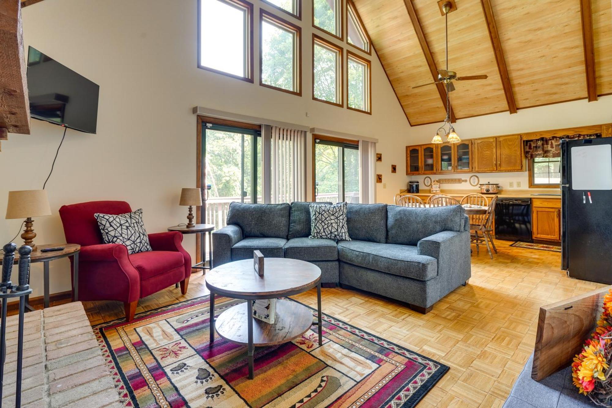 Howard Cabin Rental About 3 Mi To Apple Valley Lake! Mount Vernon Bagian luar foto