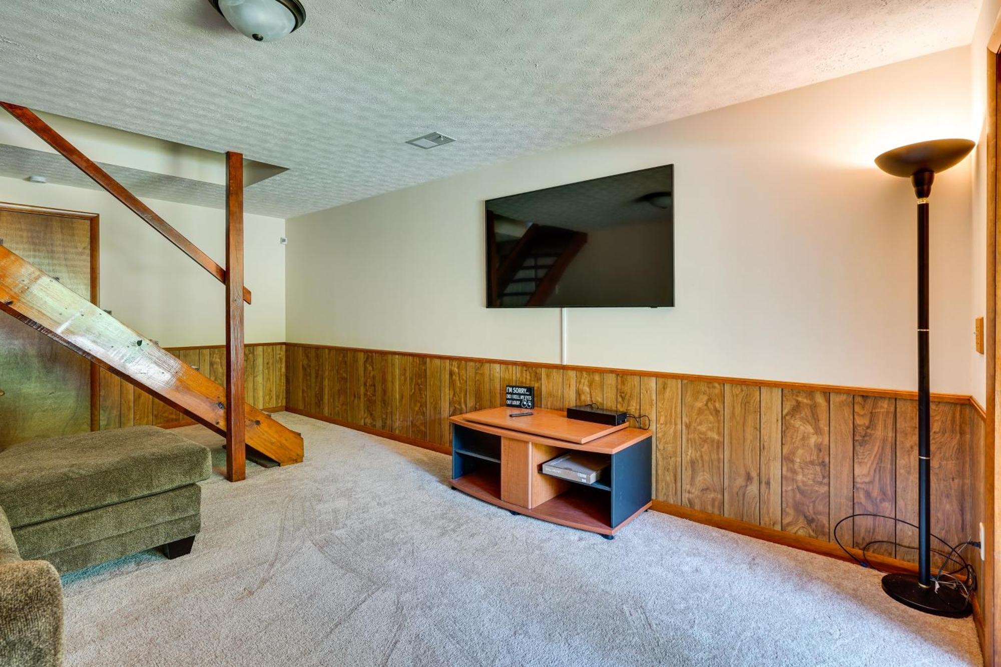 Howard Cabin Rental About 3 Mi To Apple Valley Lake! Mount Vernon Bagian luar foto