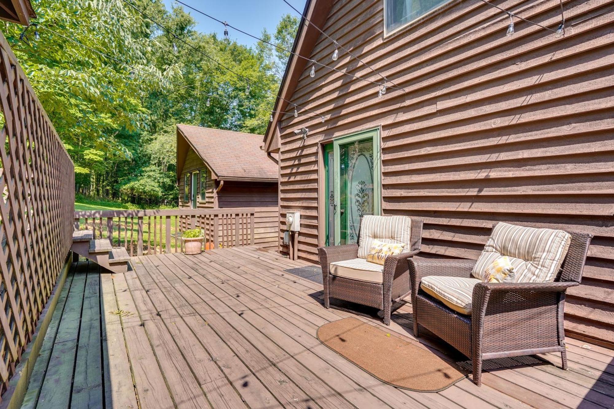 Howard Cabin Rental About 3 Mi To Apple Valley Lake! Mount Vernon Bagian luar foto