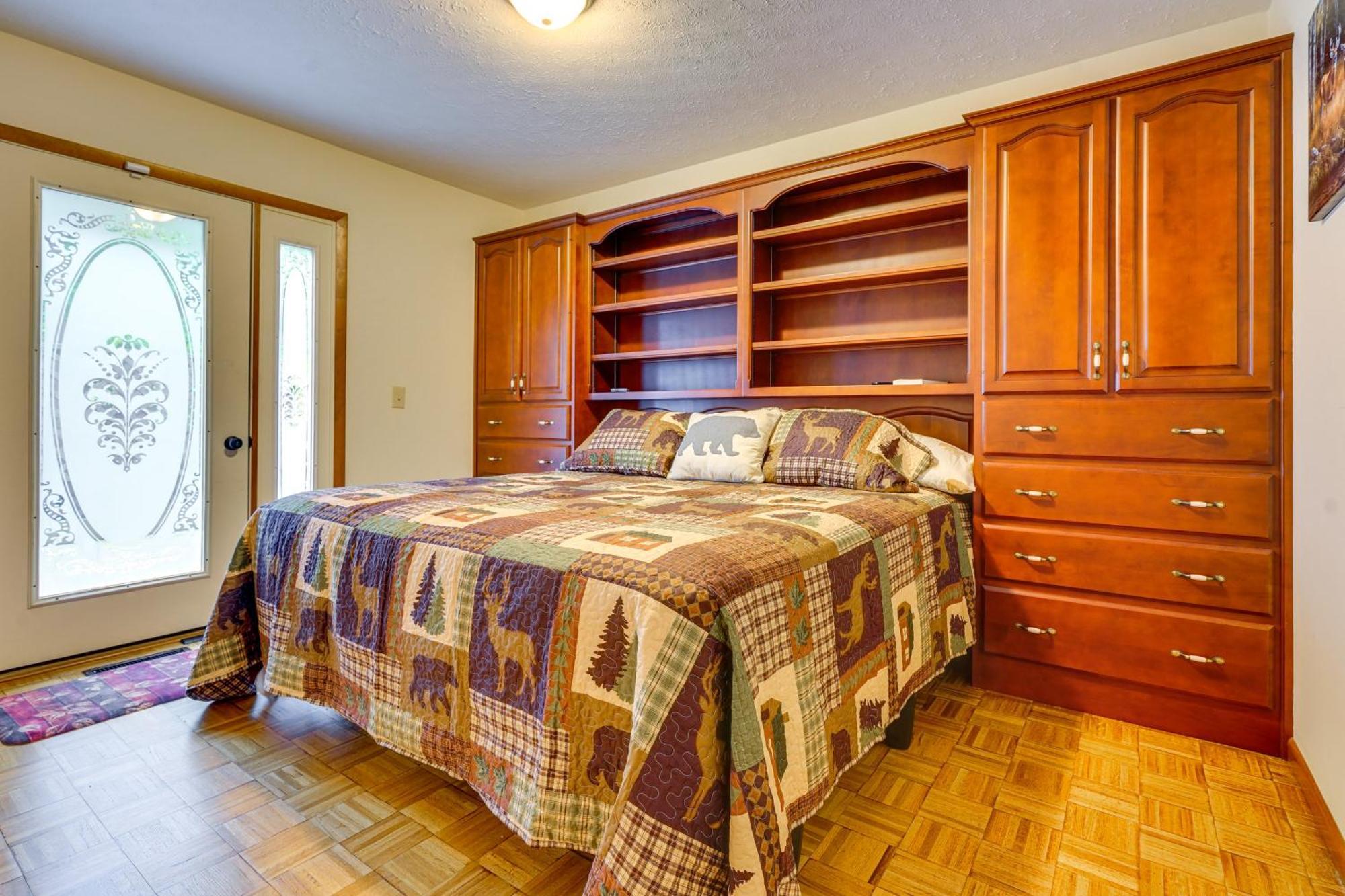 Howard Cabin Rental About 3 Mi To Apple Valley Lake! Mount Vernon Bagian luar foto